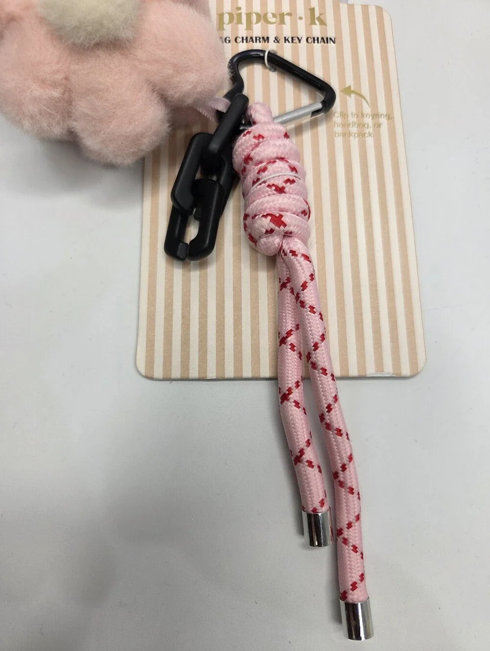 💕▪️Piper K ▪️Plush Pink Uk Exclusive  Flower Pom-Pom Keychain with Tassle